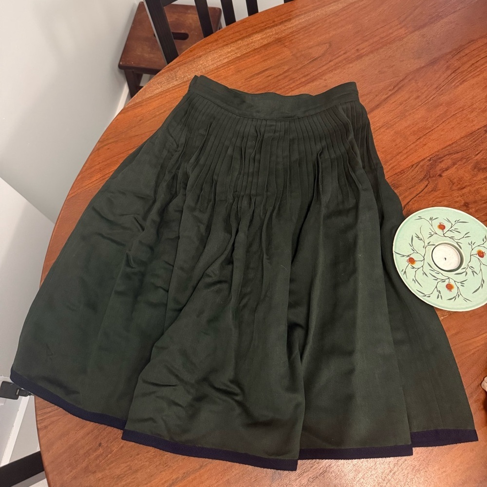 Genny Vintage Dark Green Pleated Wool Midi Skirt